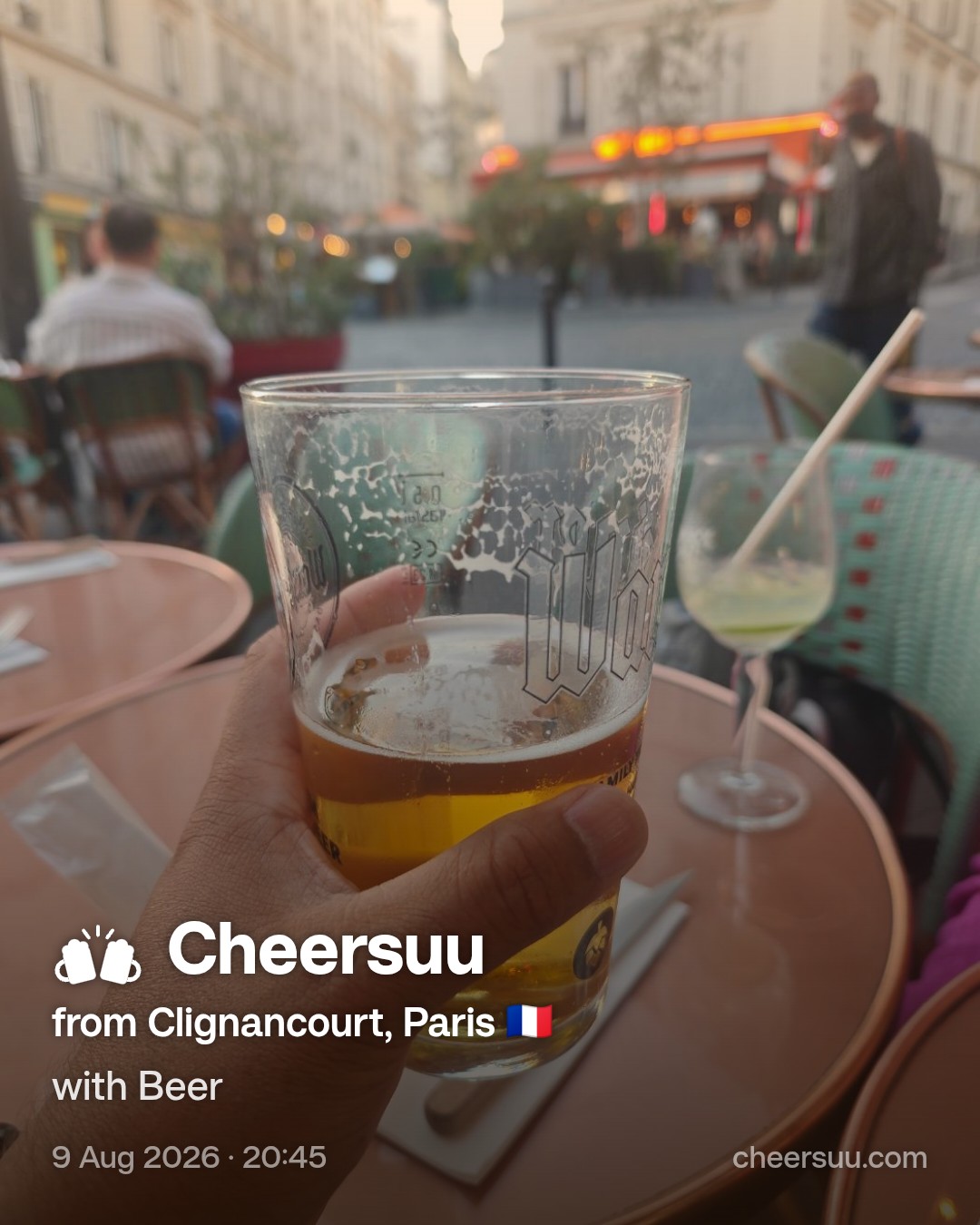 A Cheersuu from Clignancourt, Paris