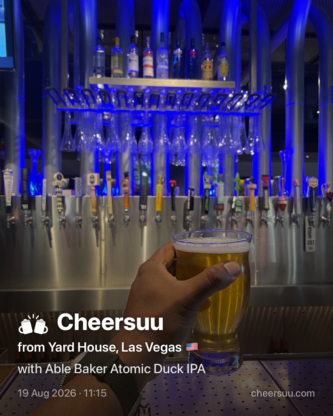 A Cheersuu from Yard House, Las Vegas